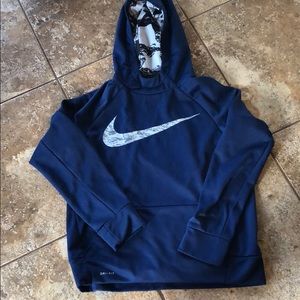 Boys Nike hoodie - large